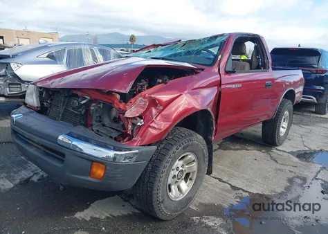 1998 Toyota Tacoma z USA, uszkodzony, nr VIN 4TAPM62N4WZ159439